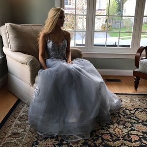 PROM DRESS: lightly used